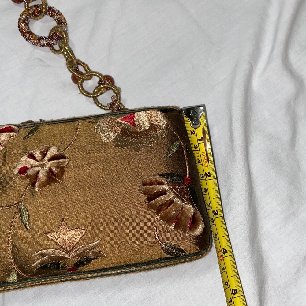 RARE HTF Like new Mary Frances Vintage Jeweled & Beaded feathers Clutch - Picture 8 of 16